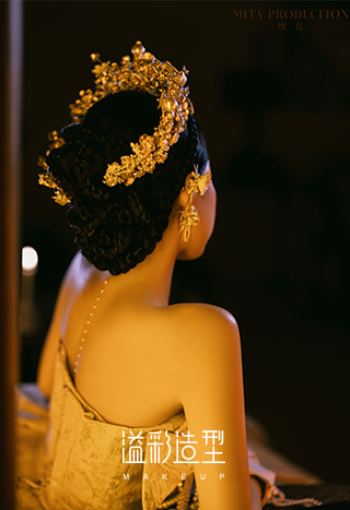 油画里的爱神“Aphrodite”